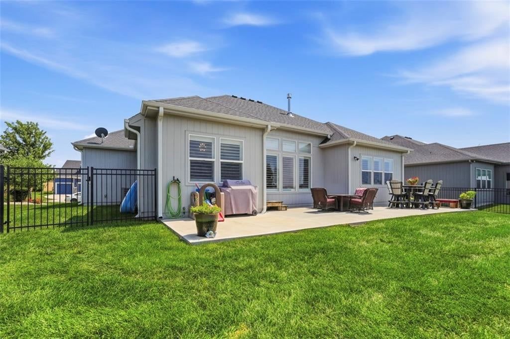 16412 Mustang Street — photo 50
