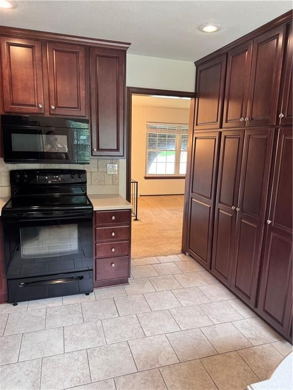 2901 NW Castle Drive — photo 11