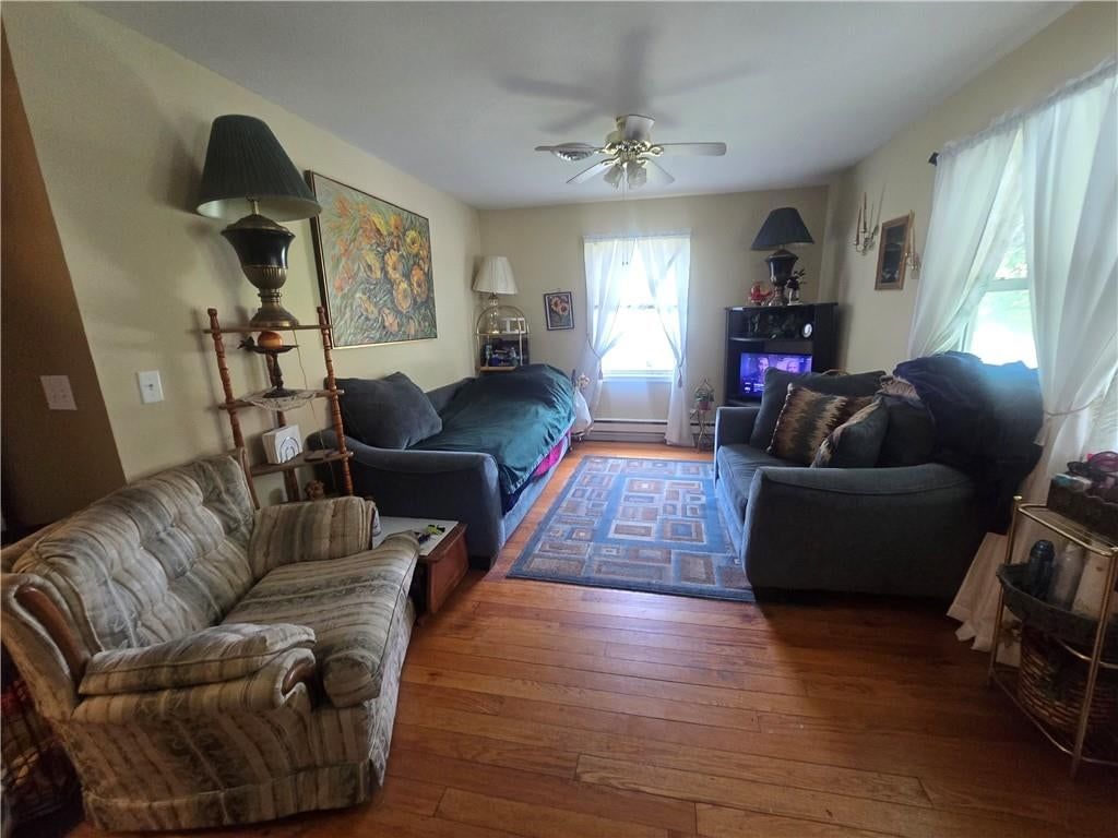 634 W Lindsey Street — photo 18