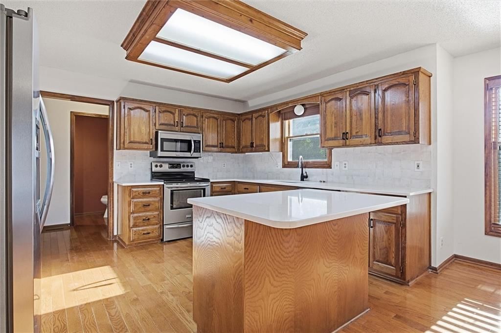17538 W 112th Street — photo 7