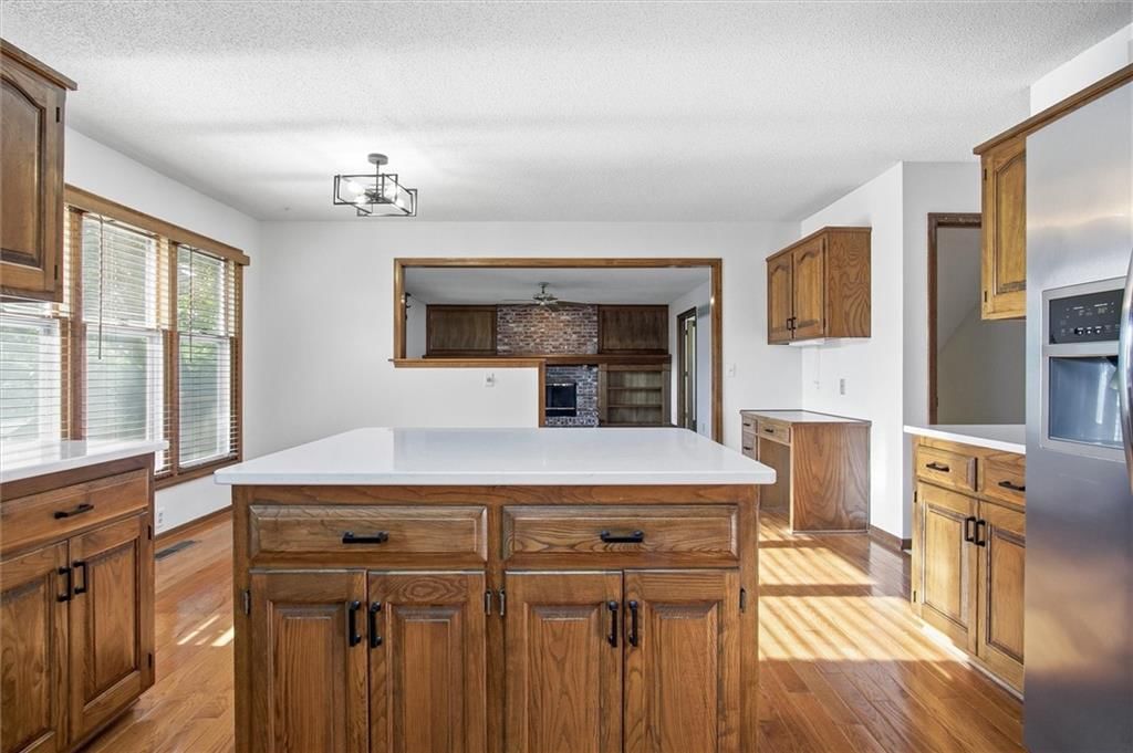 17538 W 112th Street — photo 9
