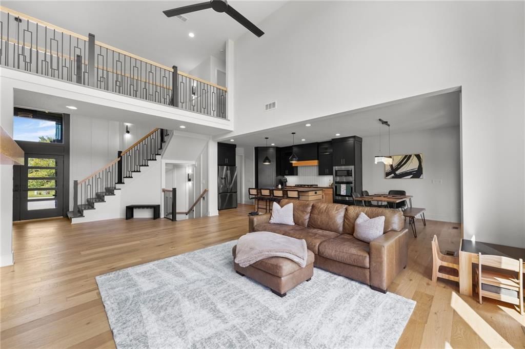 2215 SW Hook Farm Drive — photo 9
