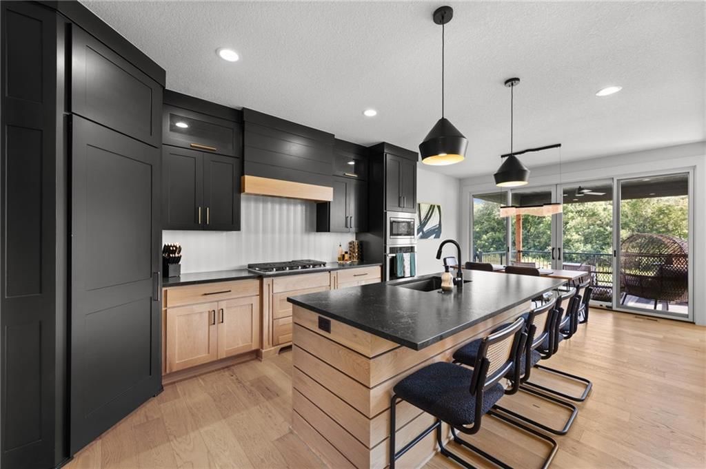 2215 SW Hook Farm Drive — photo 14