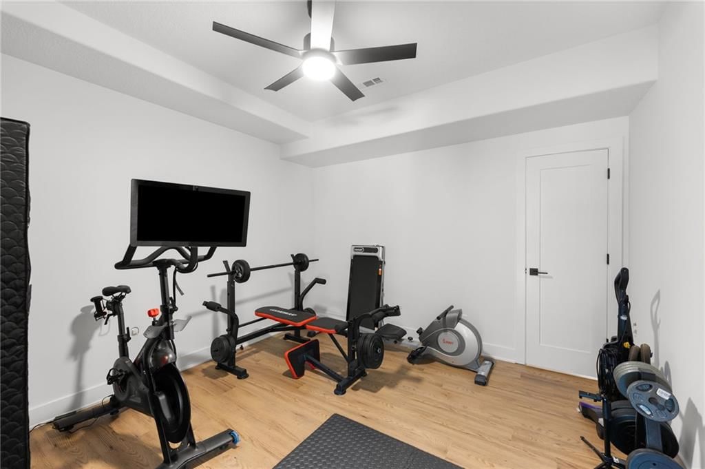 2215 SW Hook Farm Drive — photo 37