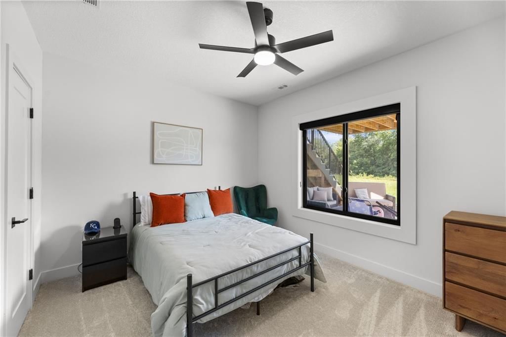 2215 SW Hook Farm Drive — photo 46