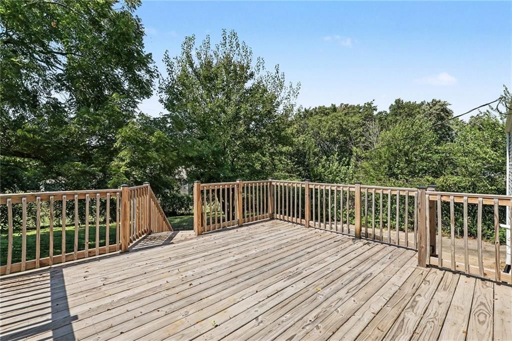 408 NE Richardson Place — photo 23