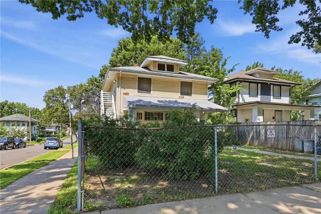 3744 Benton Boulevard — photo 4