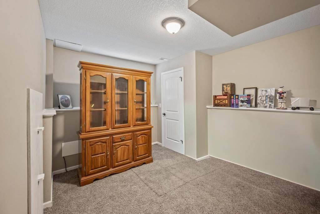 8016 N Garfield Avenue — photo 18