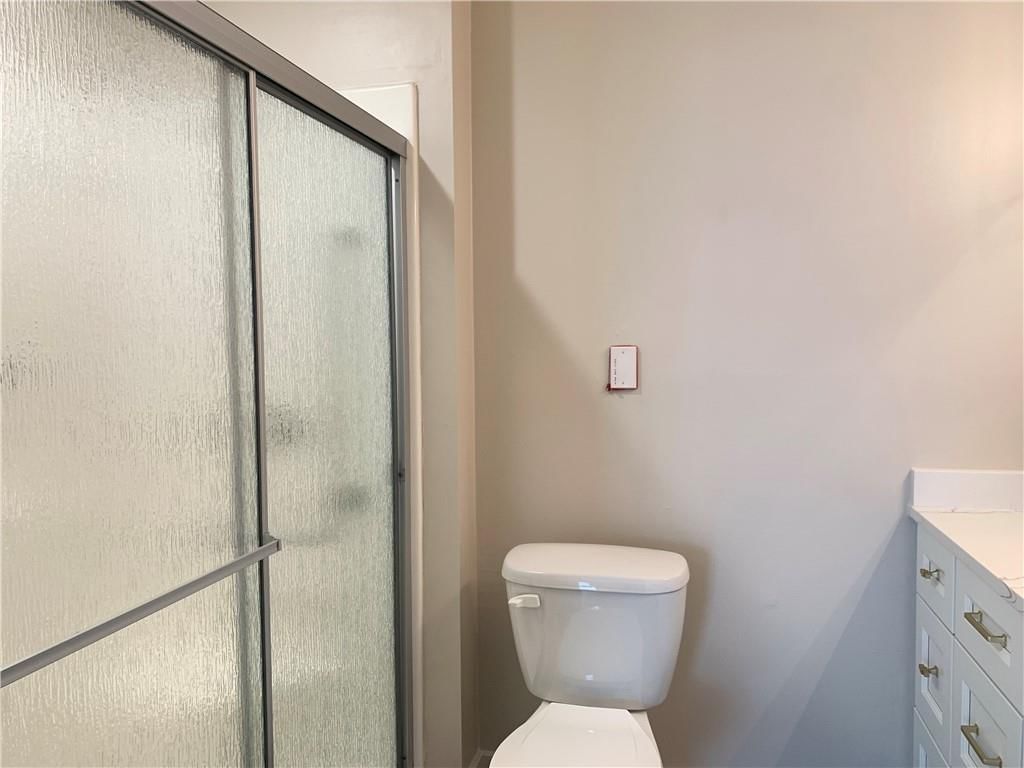 1404 W Stone Boulevard — photo 25