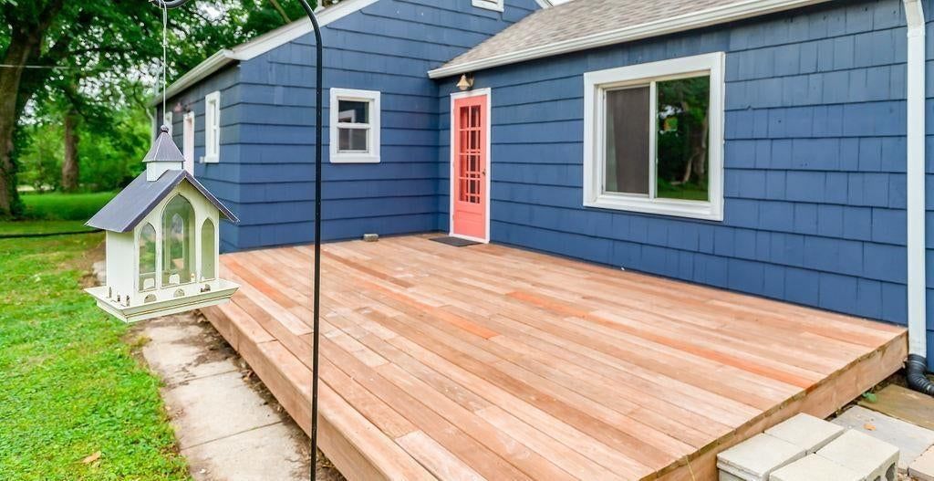 13811 Belmont Avenue — photo 4