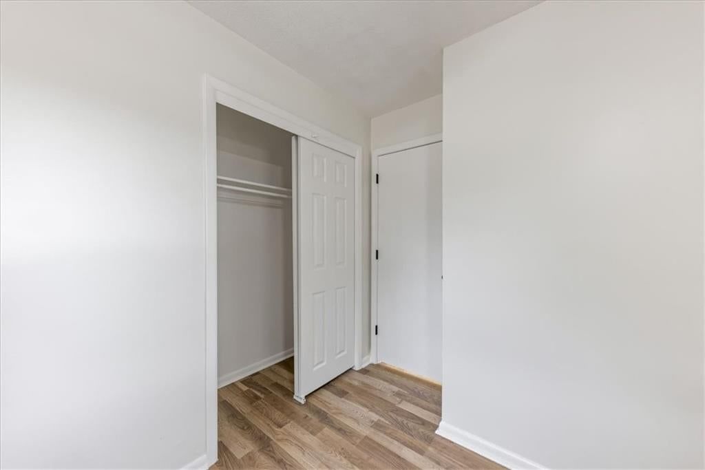Photo 16 of 24 - 8907 Blue Ridge Boulevard, Kansas City, MO 64138