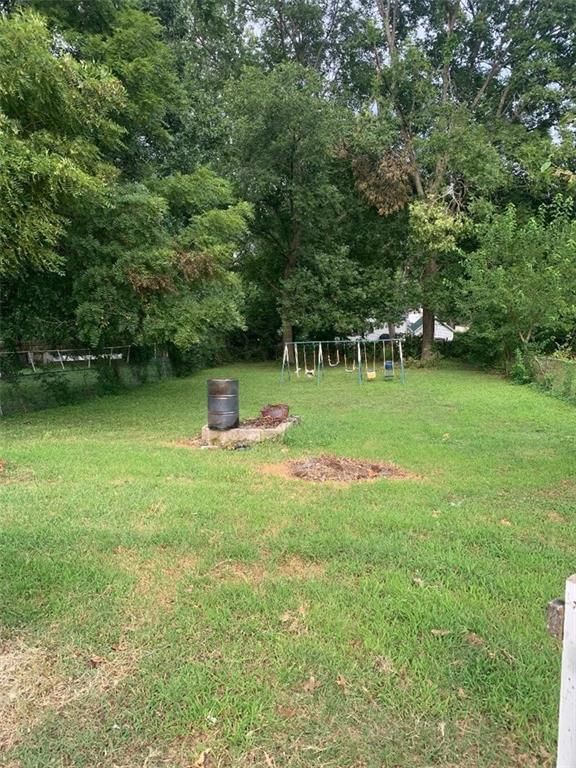 2315 S Maywood Avenue — photo 4