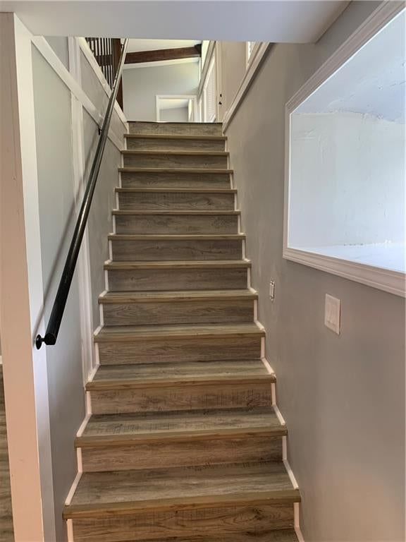 16004 Valentine Avenue — photo 4