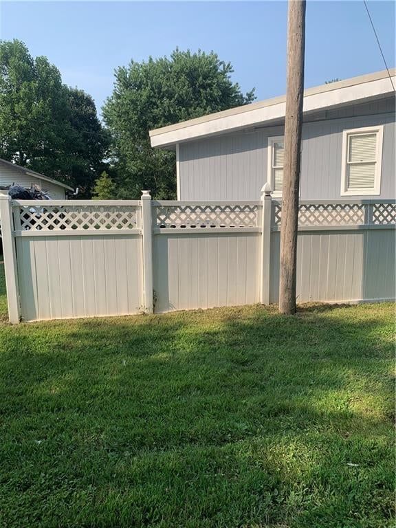 16004 Valentine Avenue — photo 8