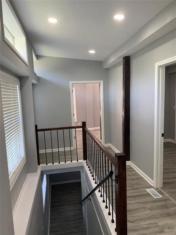 16004 Valentine Avenue — photo 10