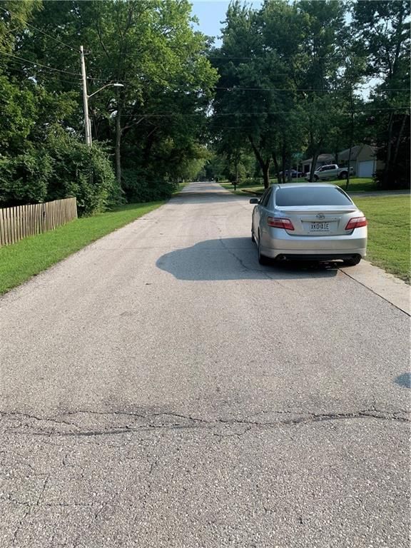 16004 Valentine Avenue — photo 12
