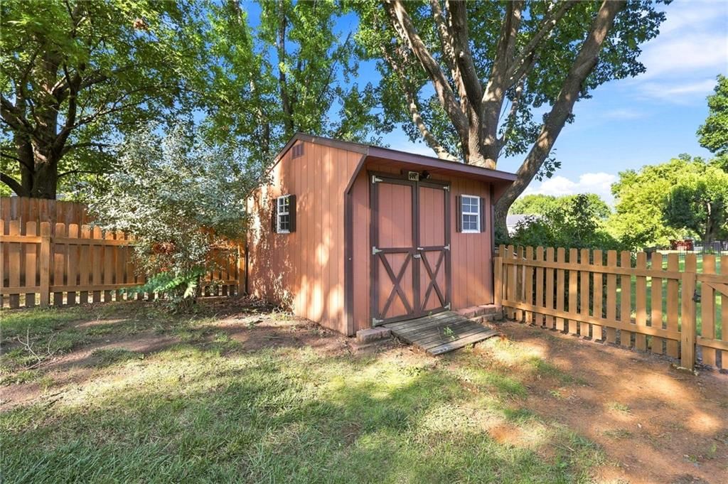 801 E Gay Street — photo 40