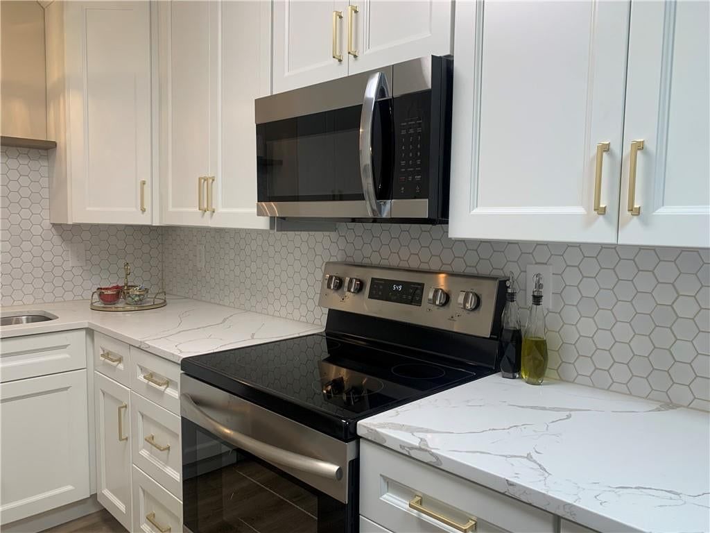 1406 W Stone Boulevard — photo 7