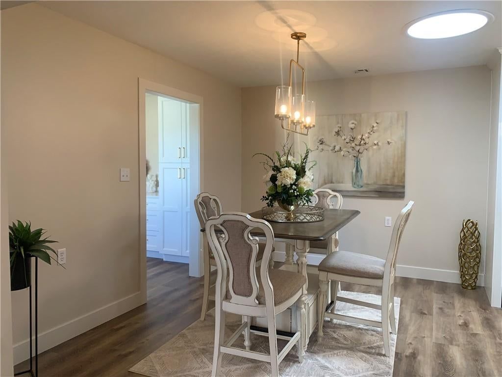 1406 W Stone Boulevard — photo 11