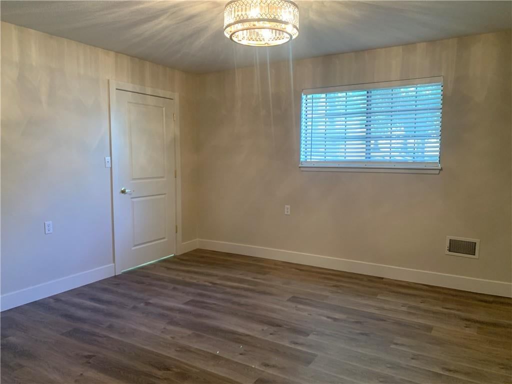 1406 W Stone Boulevard — photo 33