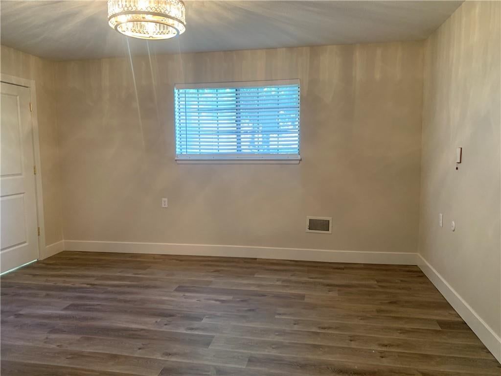 1406 W Stone Boulevard — photo 34