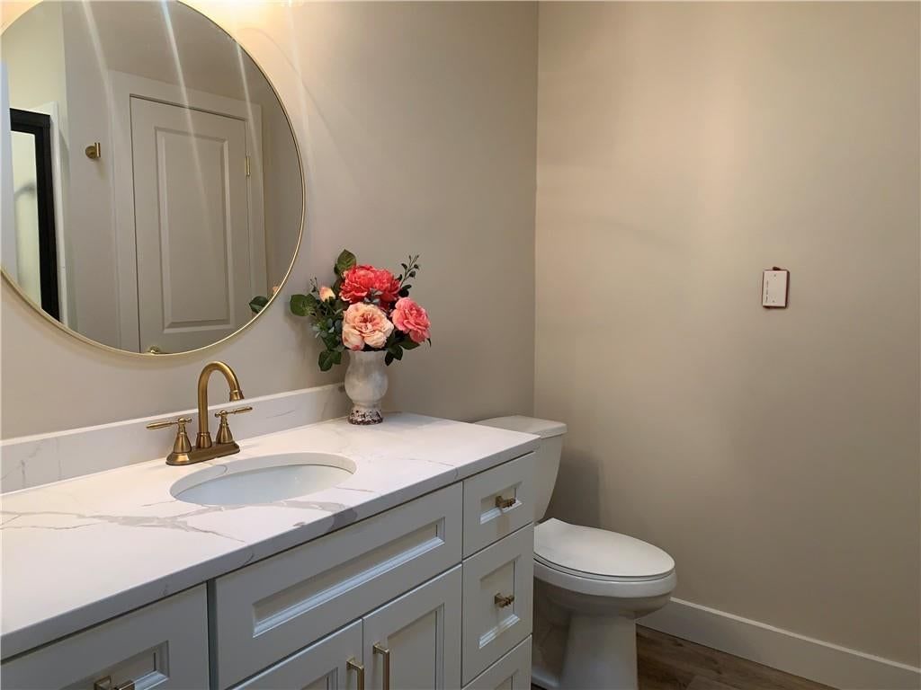 1406 W Stone Boulevard — photo 35
