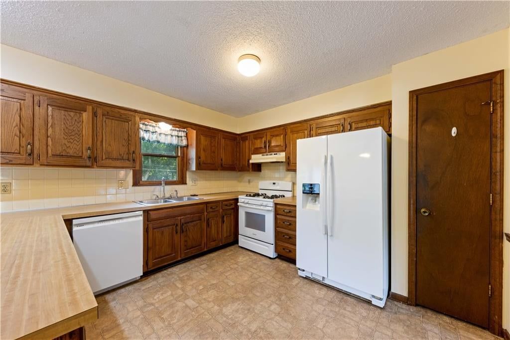 1524 W Cedar Street — photo 10