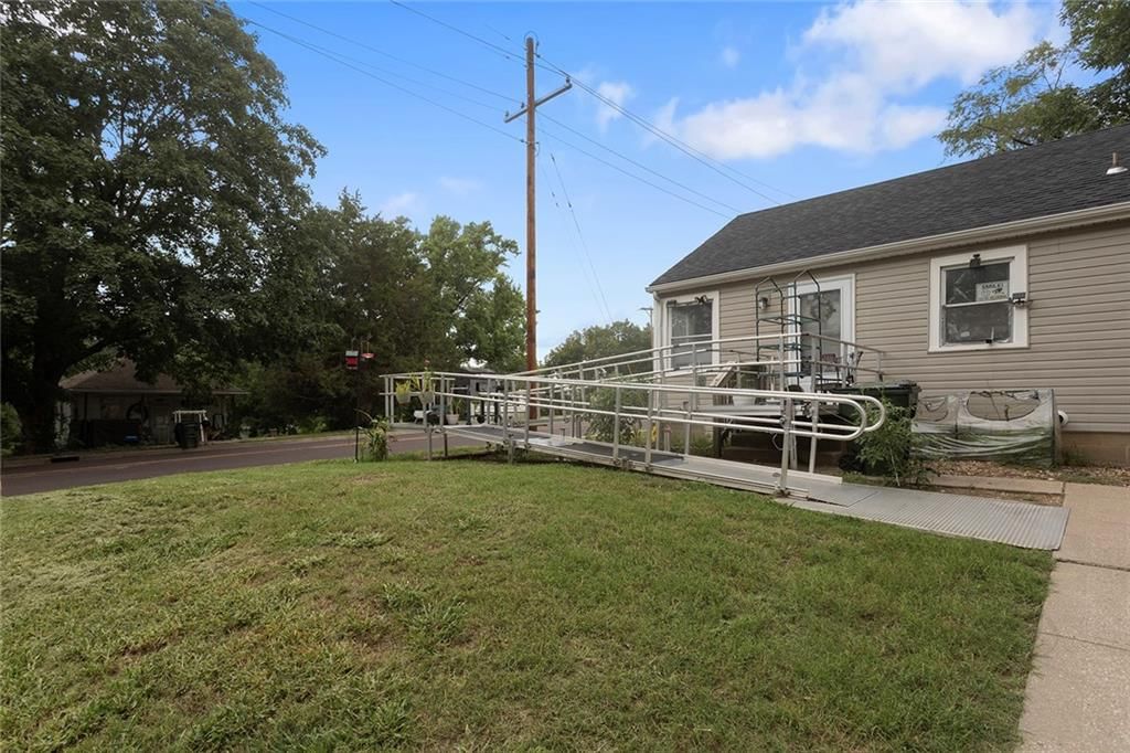 948 Cheyenne Street — photo 2