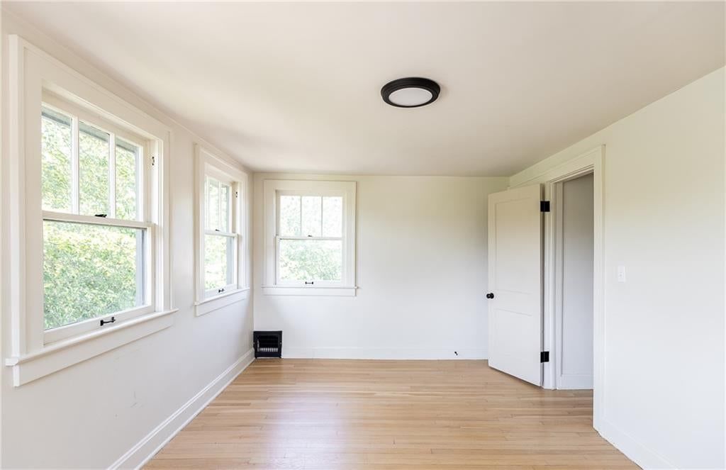 1843 Wood Avenue — photo 17