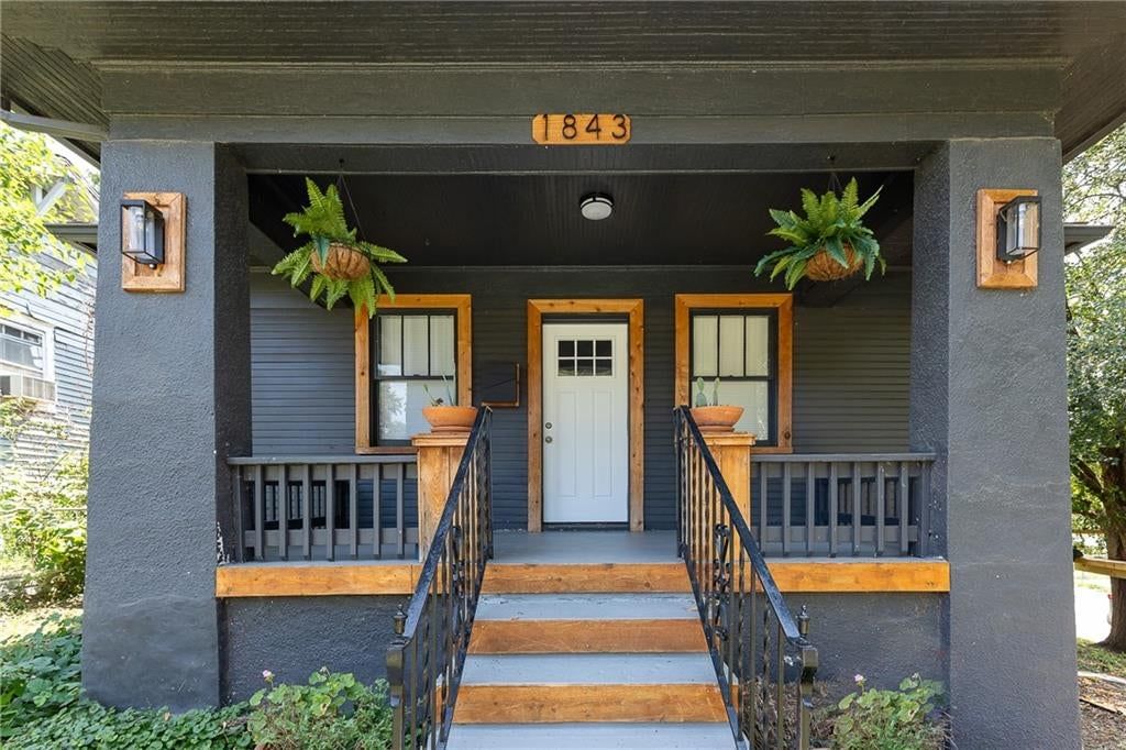 1843 Wood Avenue — photo 26
