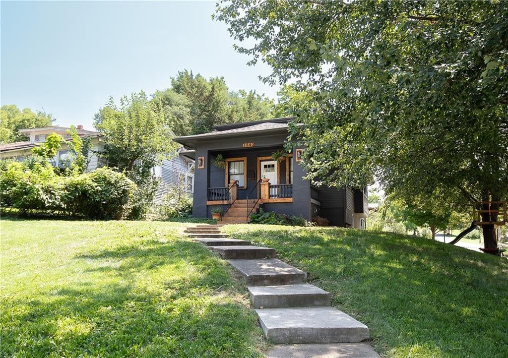 1843 Wood Avenue — photo 31