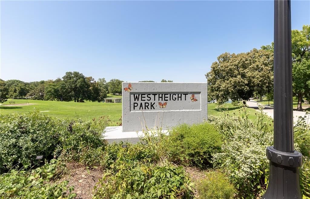 1843 Wood Avenue — photo 33