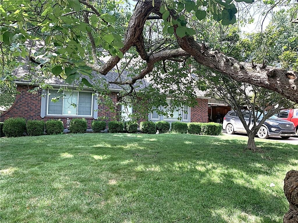 1705 NW willow Circle — photo 13