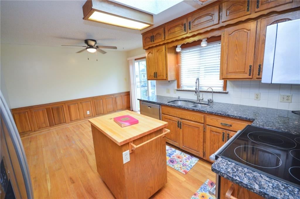 5238 N Wayne Avenue — photo 16