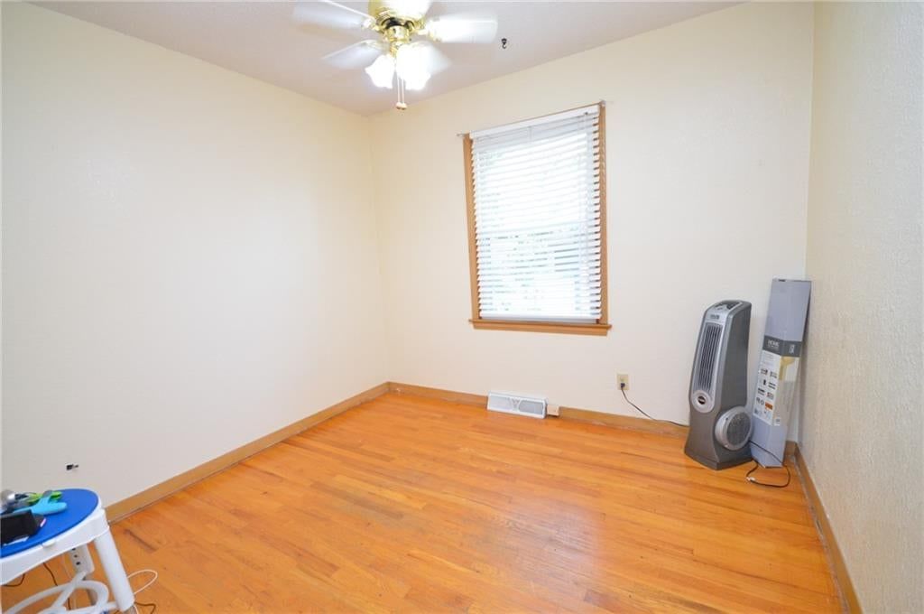 5238 N Wayne Avenue — photo 20