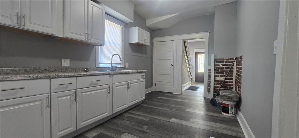 1532 CHELSEA Avenue — photo 7