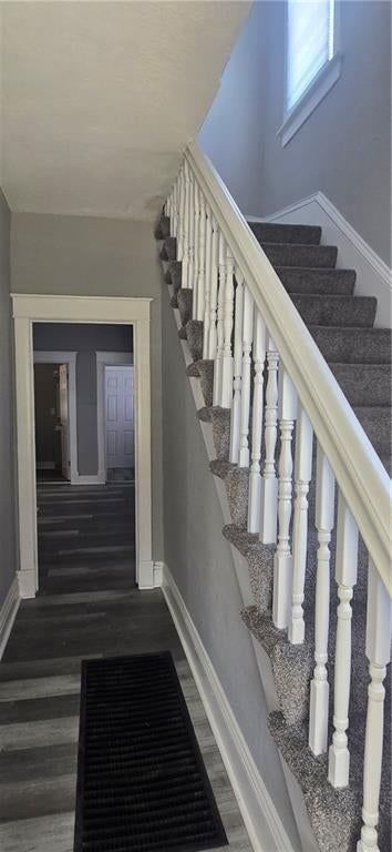 1532 CHELSEA Avenue — photo 17