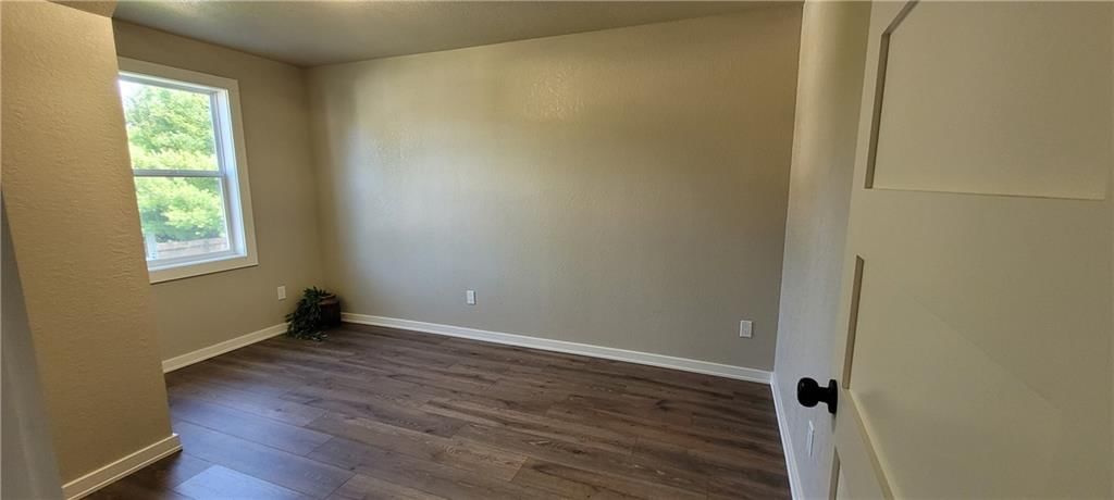 102 N Country Club Drive — photo 13