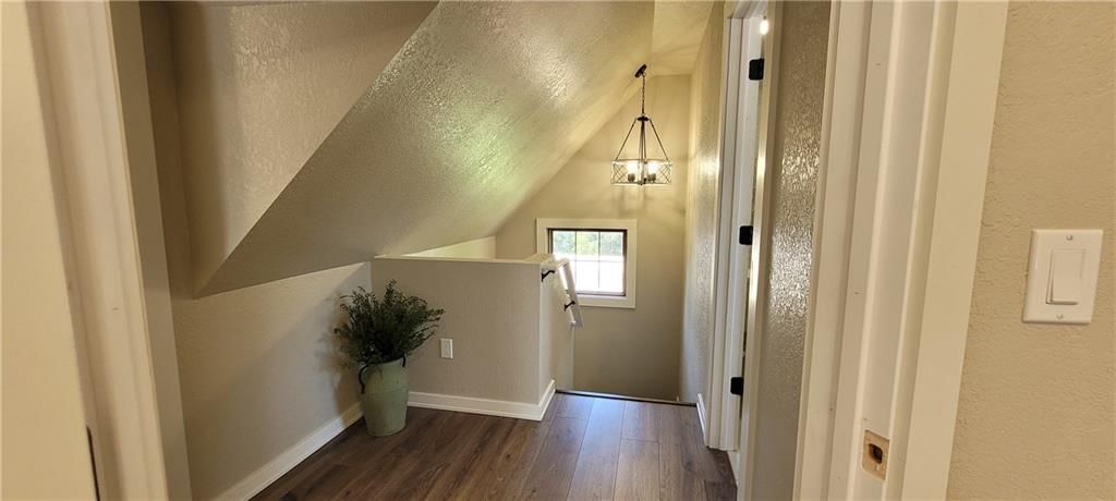 102 N Country Club Drive — photo 14