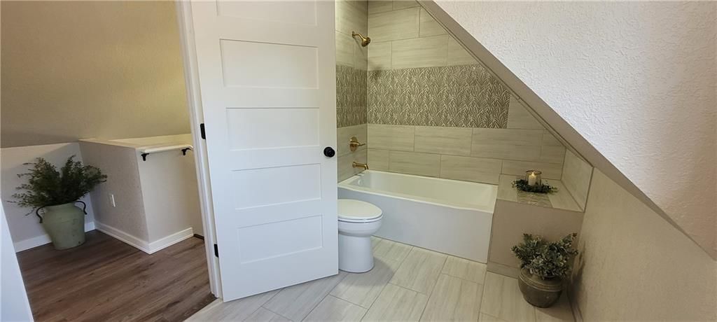 102 N Country Club Drive — photo 18