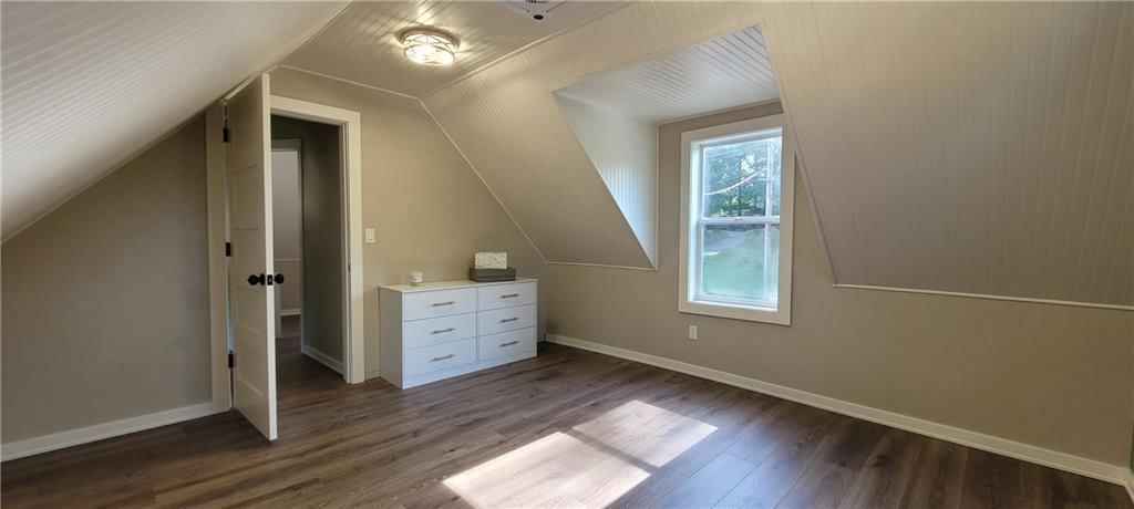 102 N Country Club Drive — photo 19