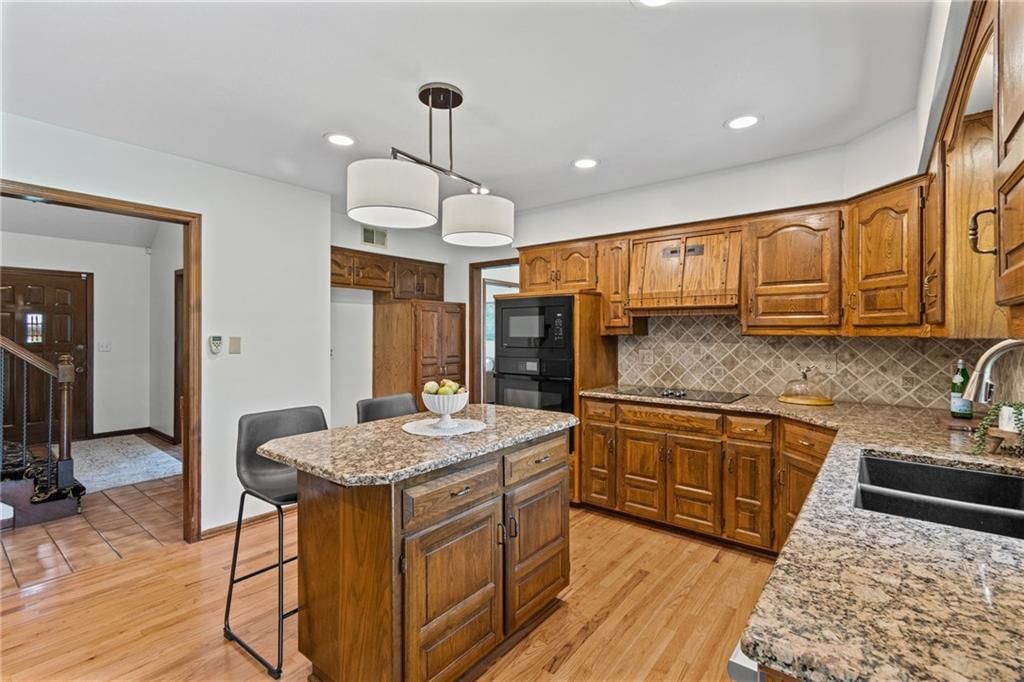 10436 Flint Street — photo 11