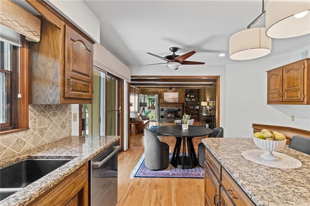 10436 Flint Street — photo 12