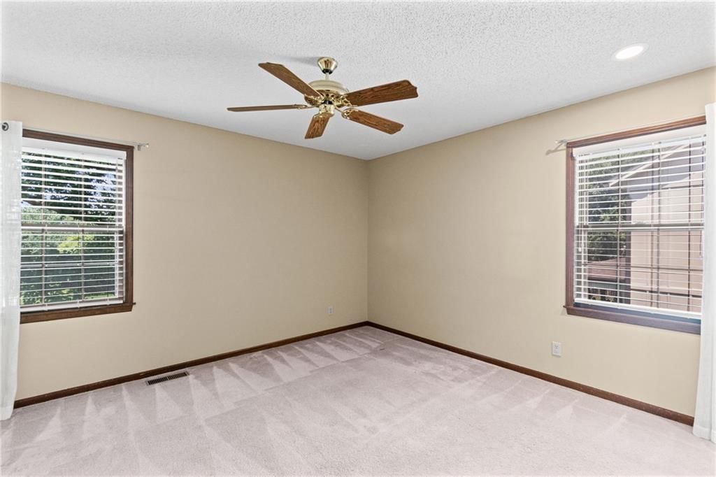10436 Flint Street — photo 32