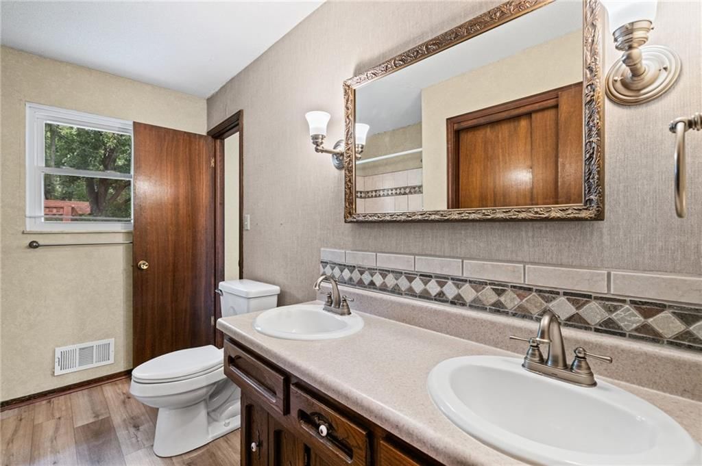 106 N Cleveland Avenue — photo 15