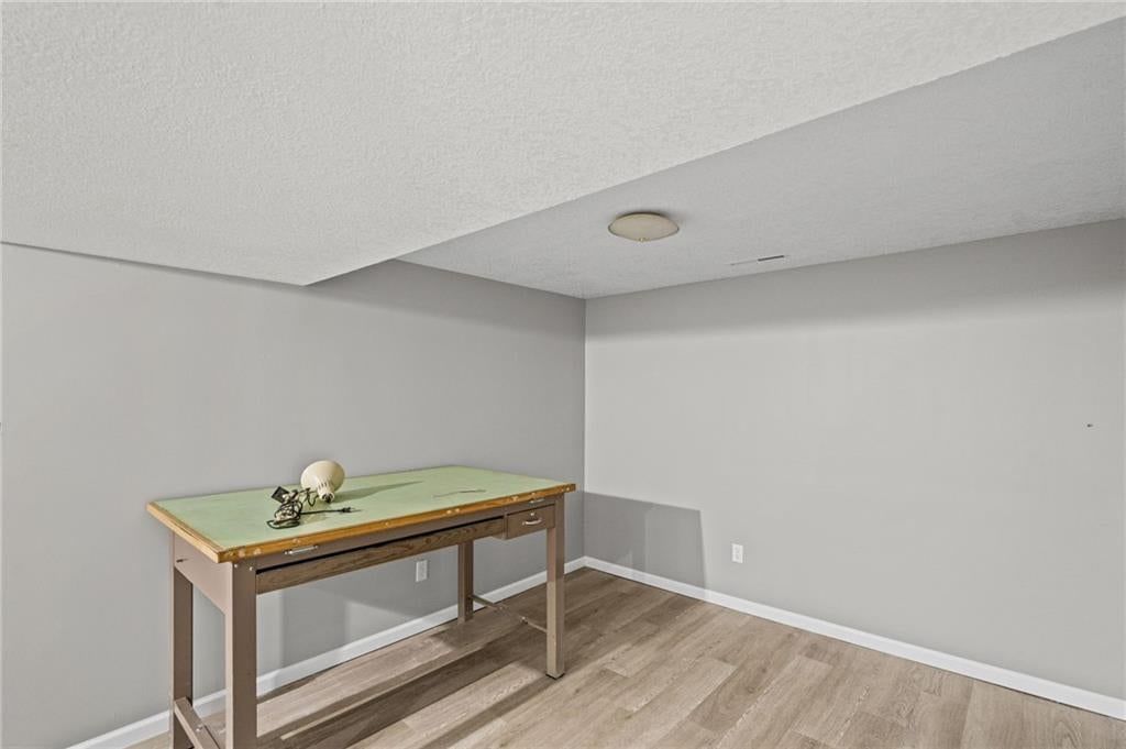 106 N Cleveland Avenue — photo 23
