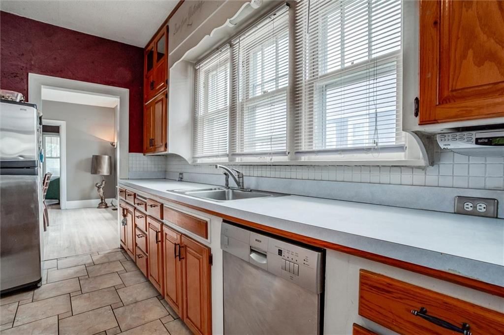 1424 S 37th Street — photo 12