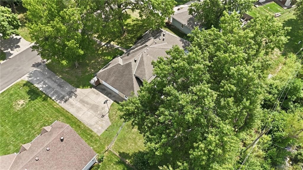 4332 S Dover Avenue — photo 7