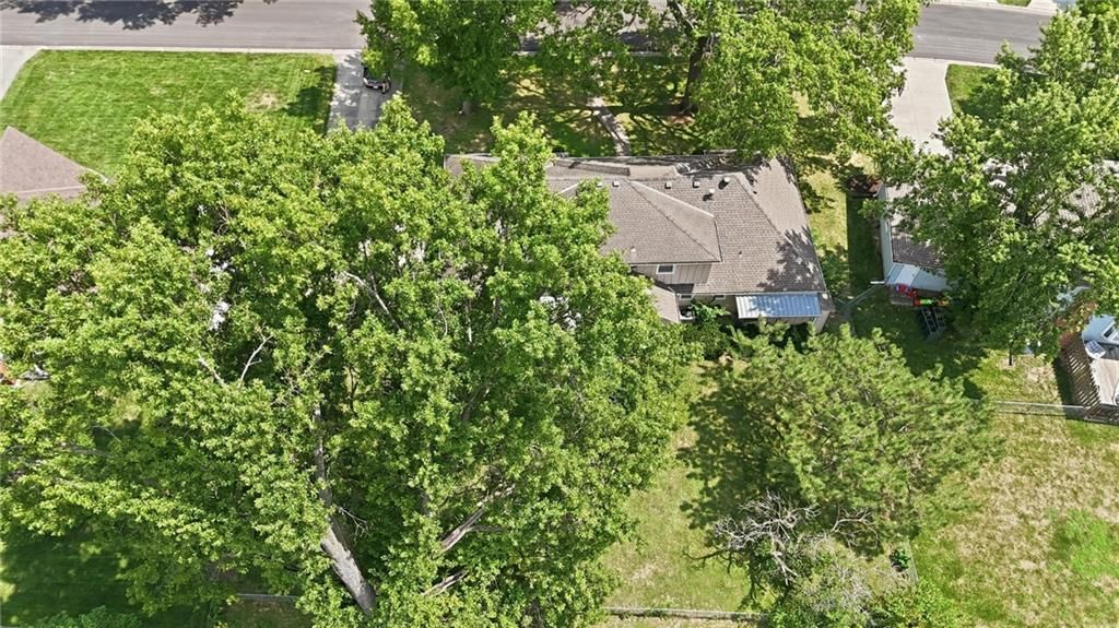 4332 S Dover Avenue — photo 8