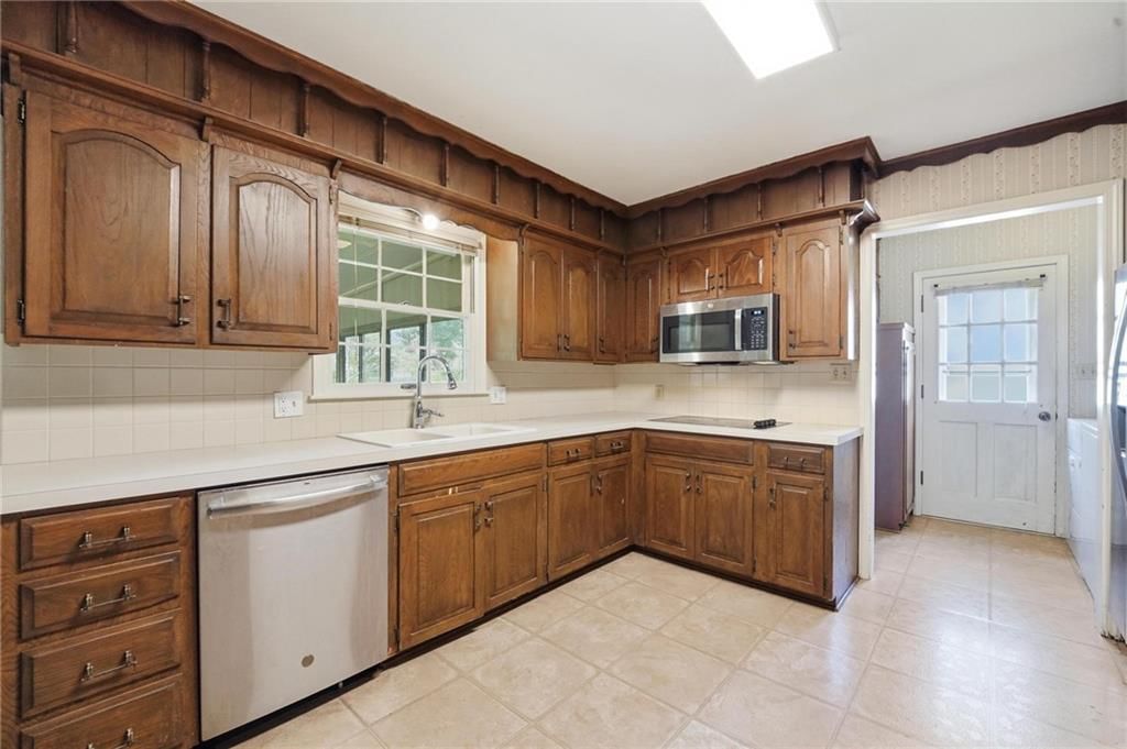 4332 S Dover Avenue — photo 17